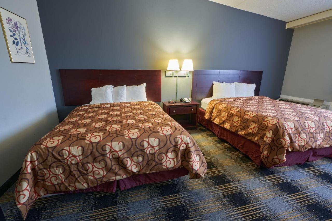 Riverview & Hotel Somerset