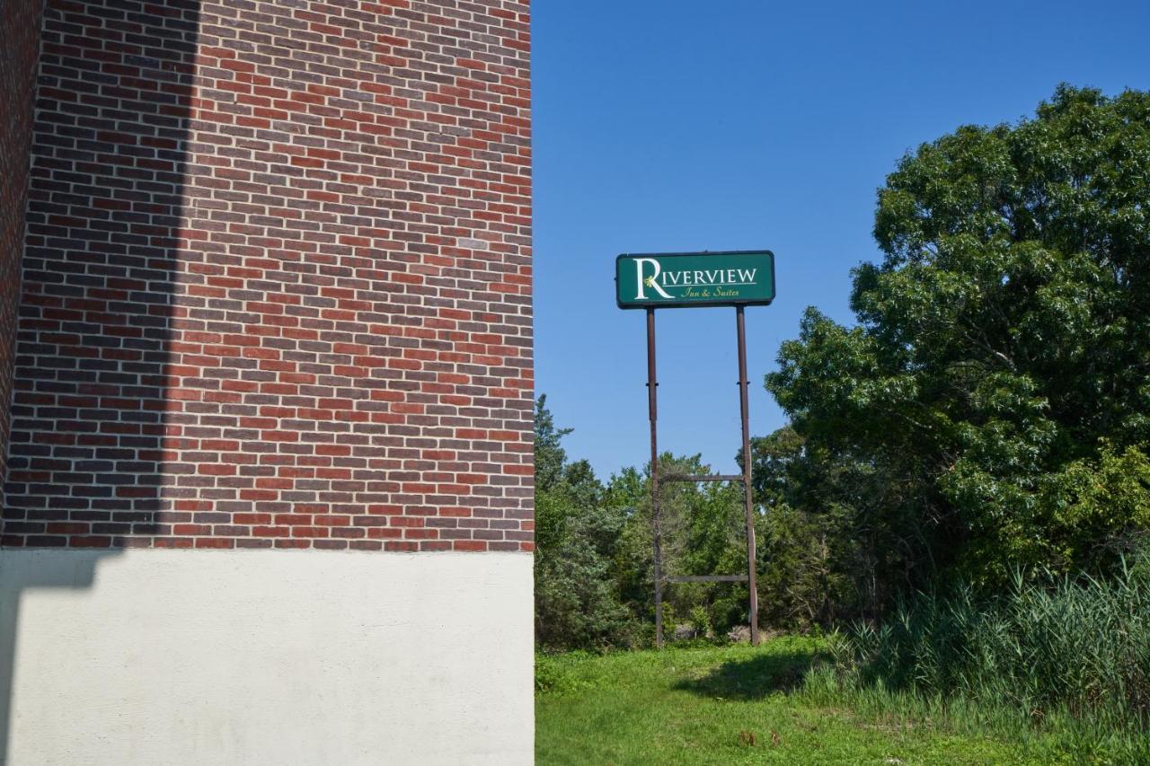 Riverview & 2* Somerset